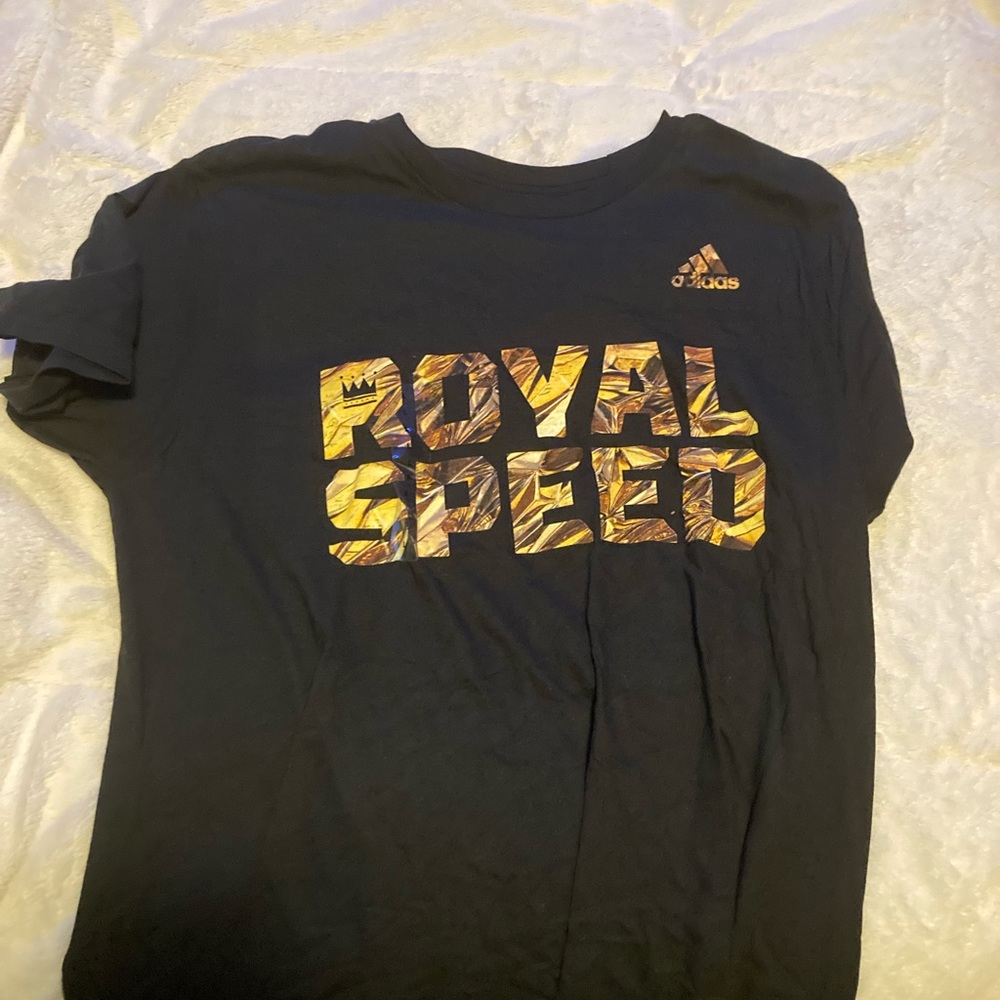 Adidas shirt Size Large